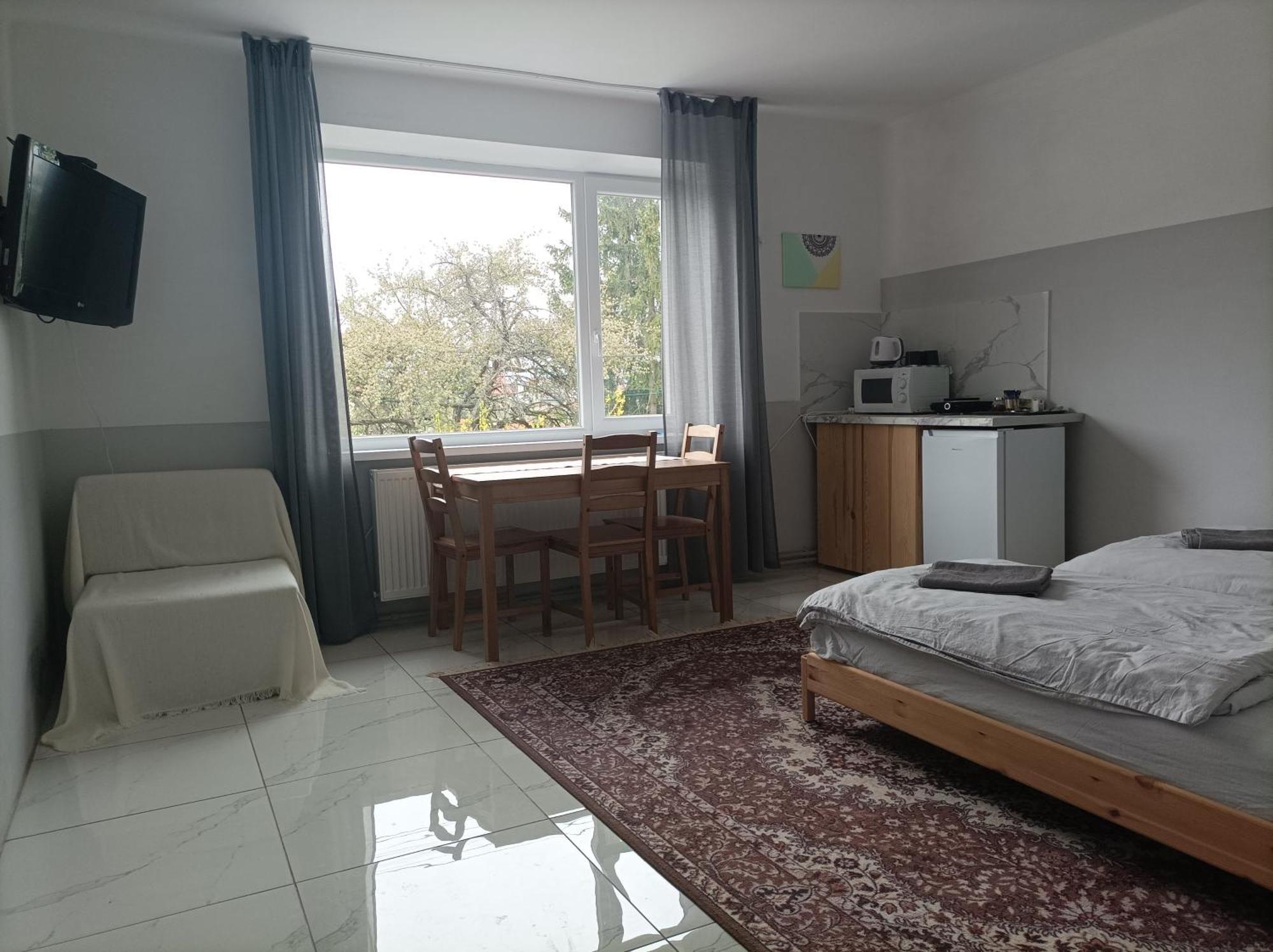 Za Ohradami Apartment Zavazna Poruba Ngoại thất bức ảnh