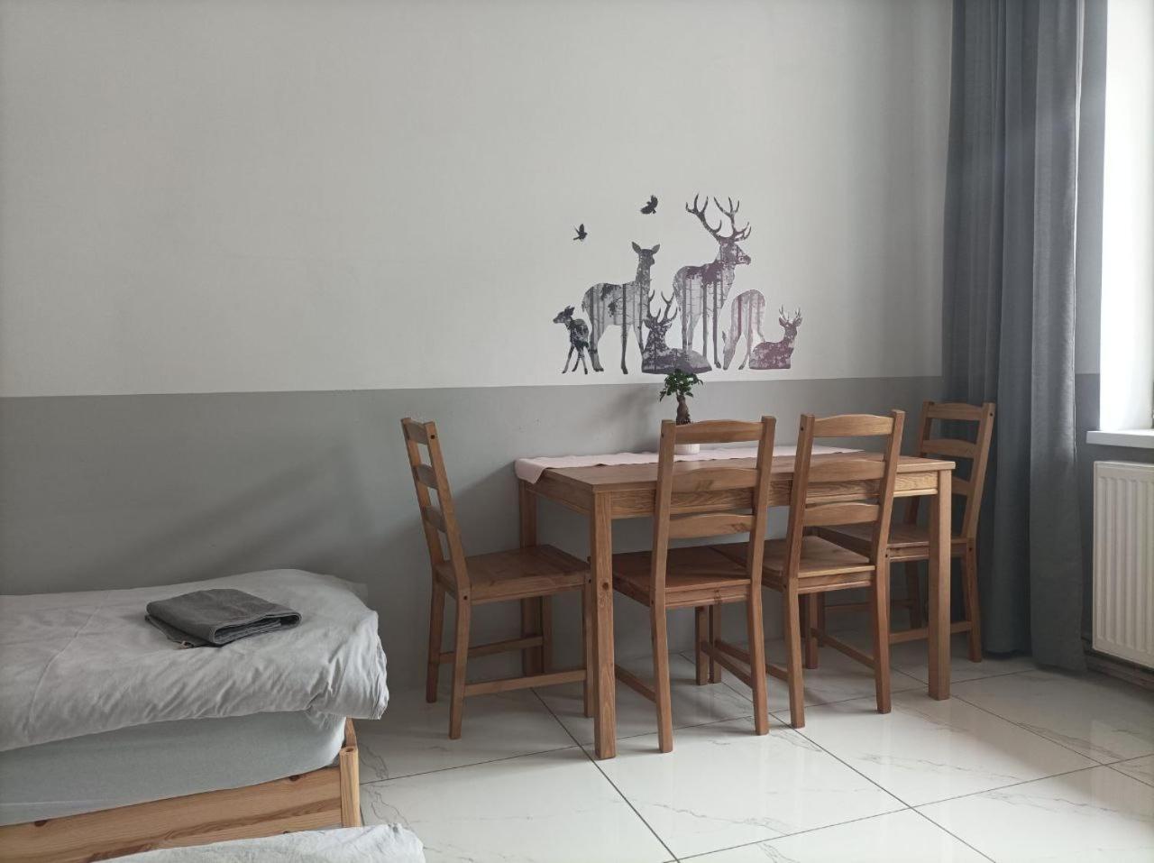 Za Ohradami Apartment Zavazna Poruba Ngoại thất bức ảnh