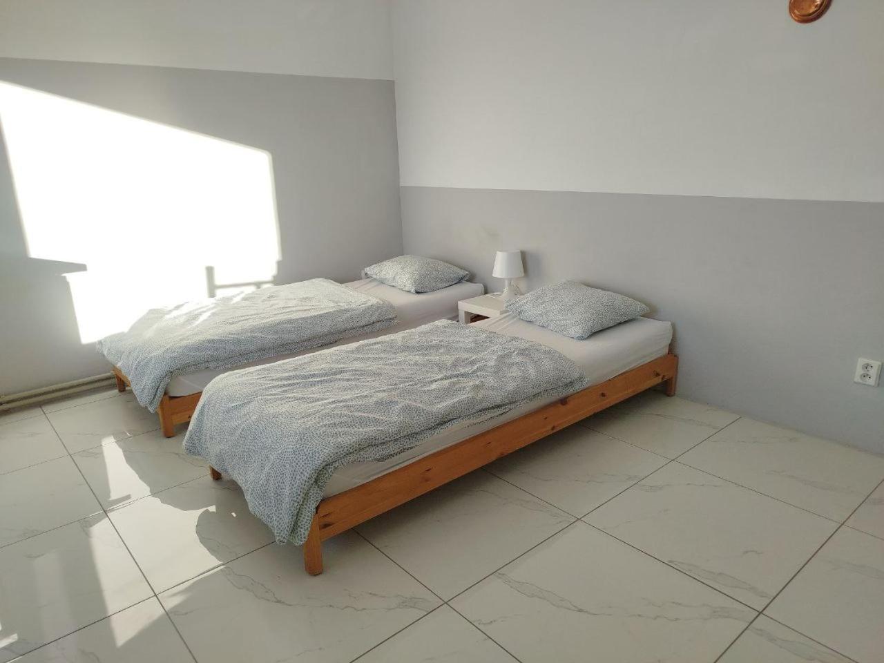 Za Ohradami Apartment Zavazna Poruba Ngoại thất bức ảnh